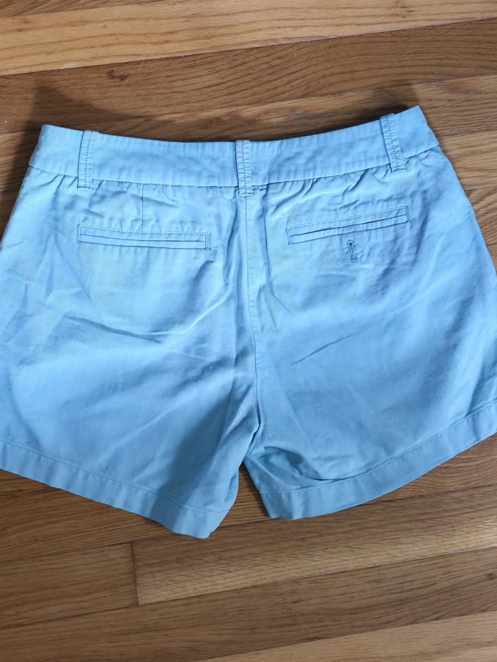 J. Crew City Fit Light Blue Chino Shorts - Size 6 - Picture 6 of 7